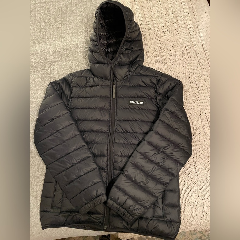 Hollister Puffer Jacket
